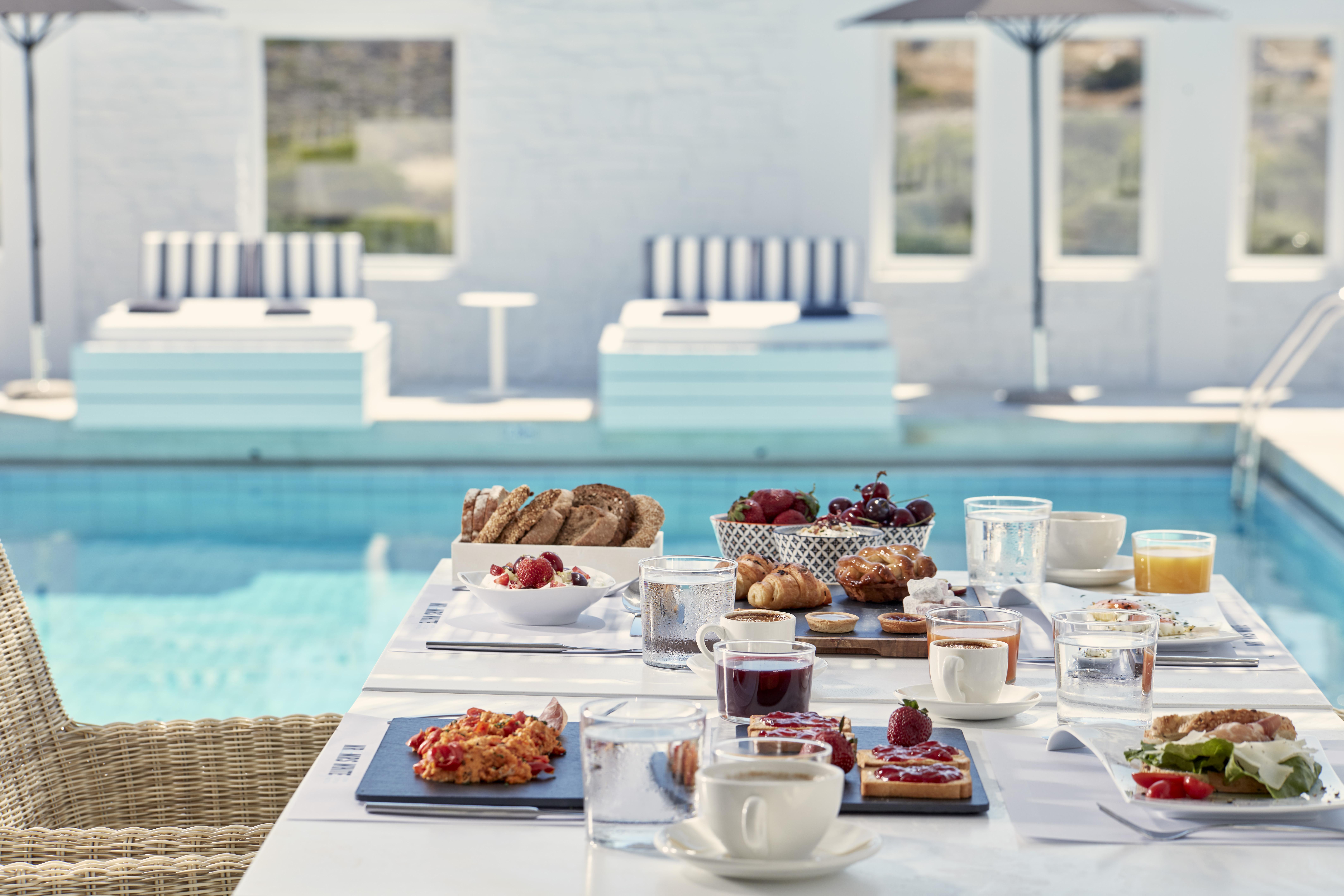 Mr And Mrs White Paros Hotel Náousa Exterior photo