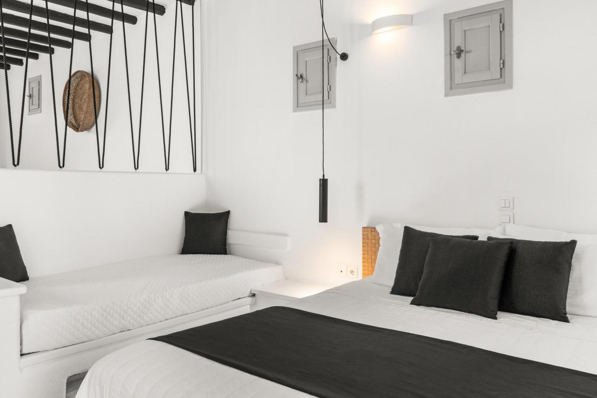 Mr And Mrs White Paros Hotel Náousa Exterior photo